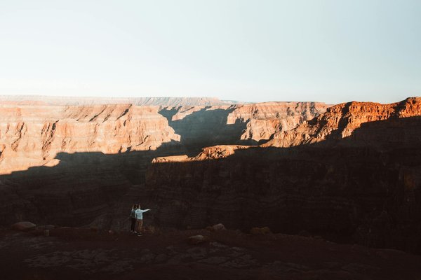 Explore Cost-Effective Walking Tours of Edinburgh's Iconic Landmarks: Your Ultimate Guide to Wallet-Friendly Adventures